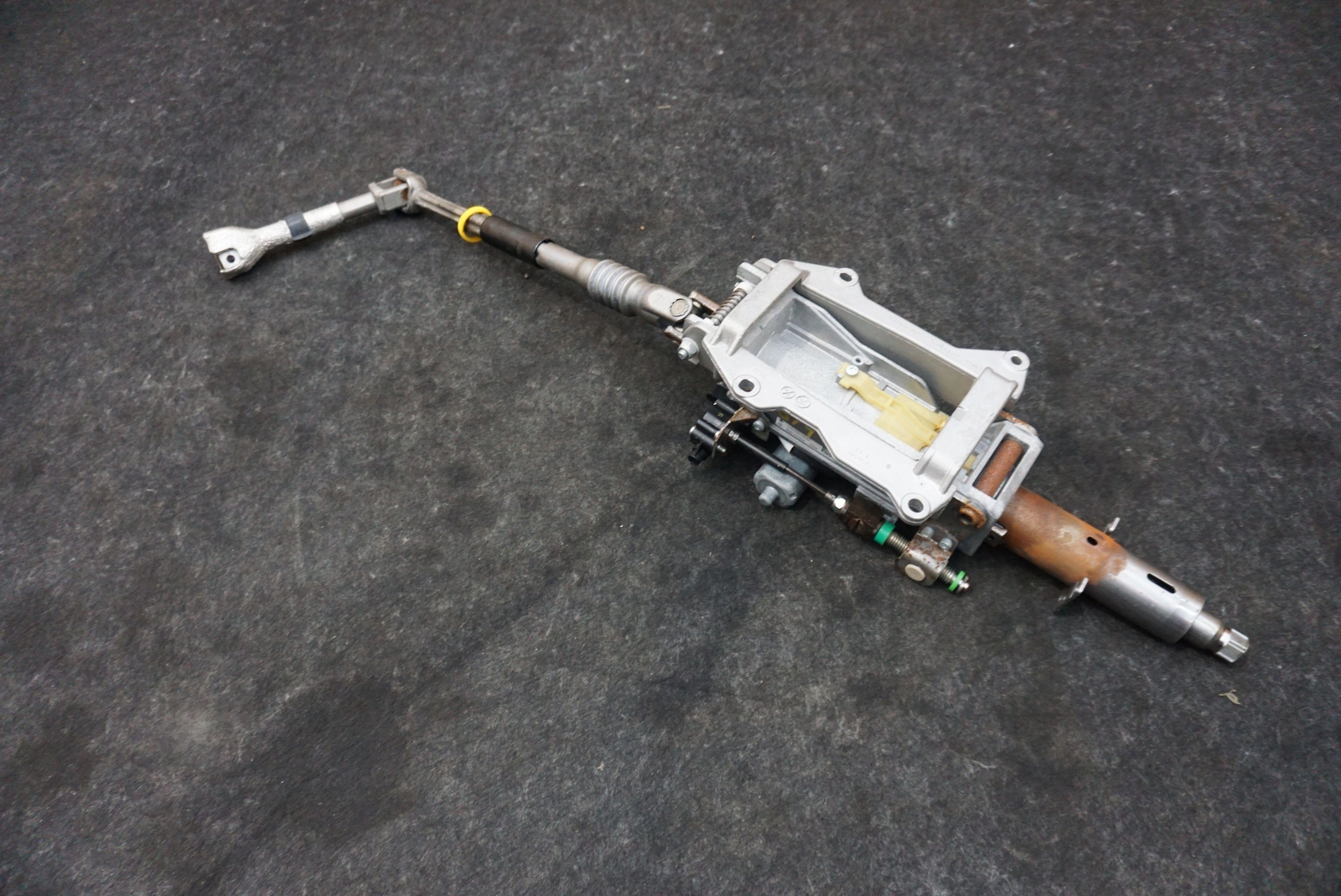 Steering Column Shaft Assembly 670038780 Maserati Quattroporte S M156 2014-17+