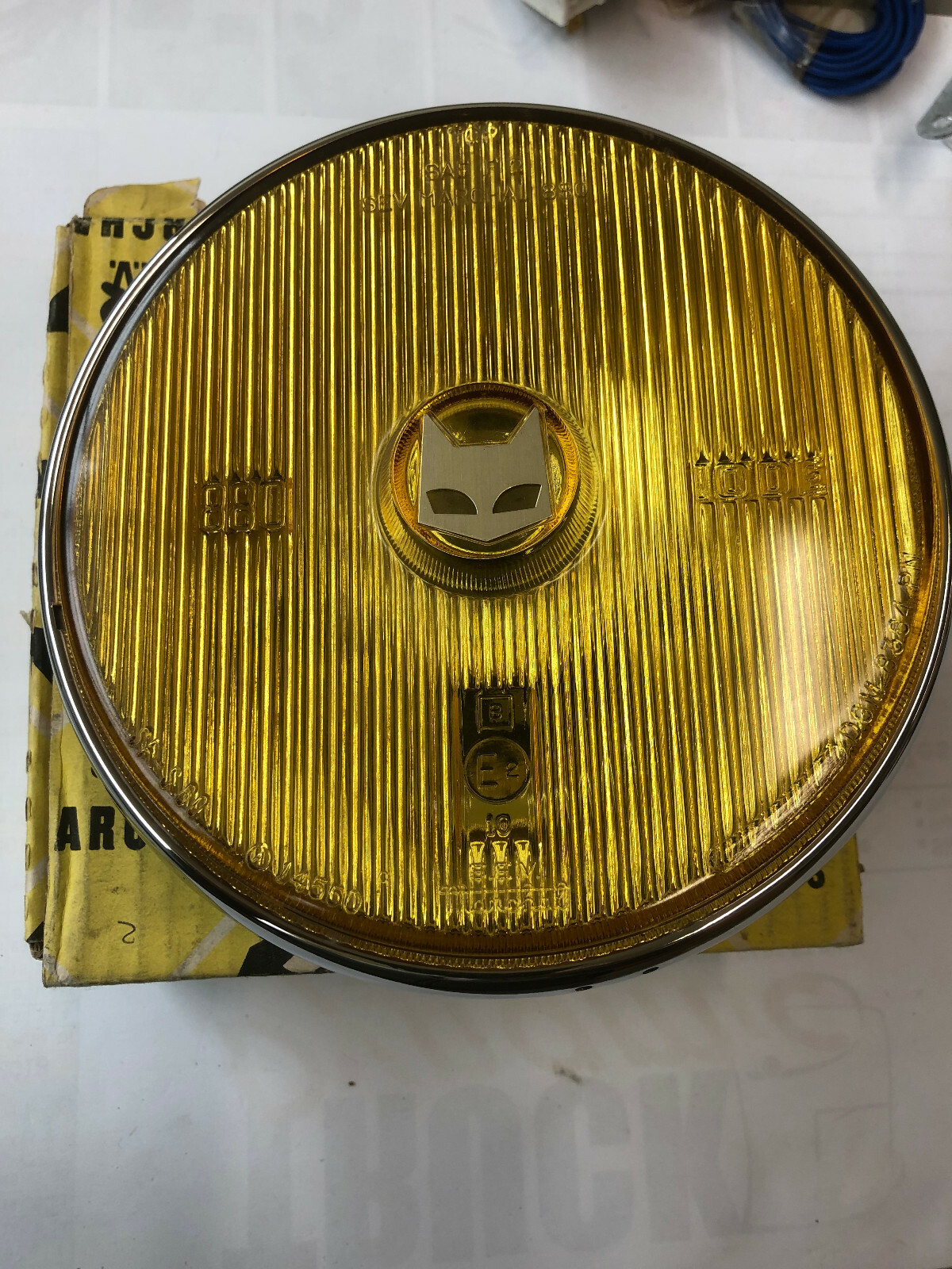 Optique et enjoliveur de phare antibrouillard Marchal 880 Iode H3 neuf pour voiture vintage