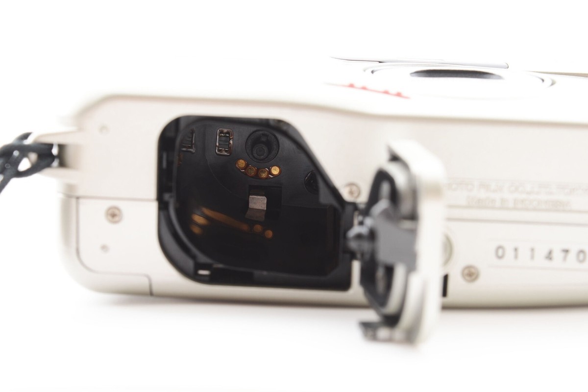 FUJIFILM EPION 265Z APS Point & Shoot Film Camera 23-50mm Lens