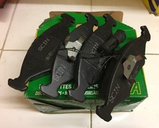 Plaquette de frein Ford COURRIER