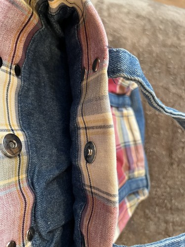 Nice LONGABERGER Simple Multi-Color Plaid Print Purse With A Pocket On The Front - Picture 3 of 7