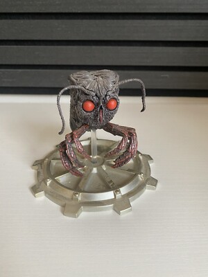 Fallout Crate Mothman フィギュア s-l400.jpg