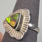 VTG 925 Sterling Silver Ring & Ammolite Gemstone Triangular Shape Size 8, 3.25g