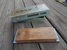 vintage KING KingStone JAPAN S-1 FINE WHITE SHARPENING STONE in Box