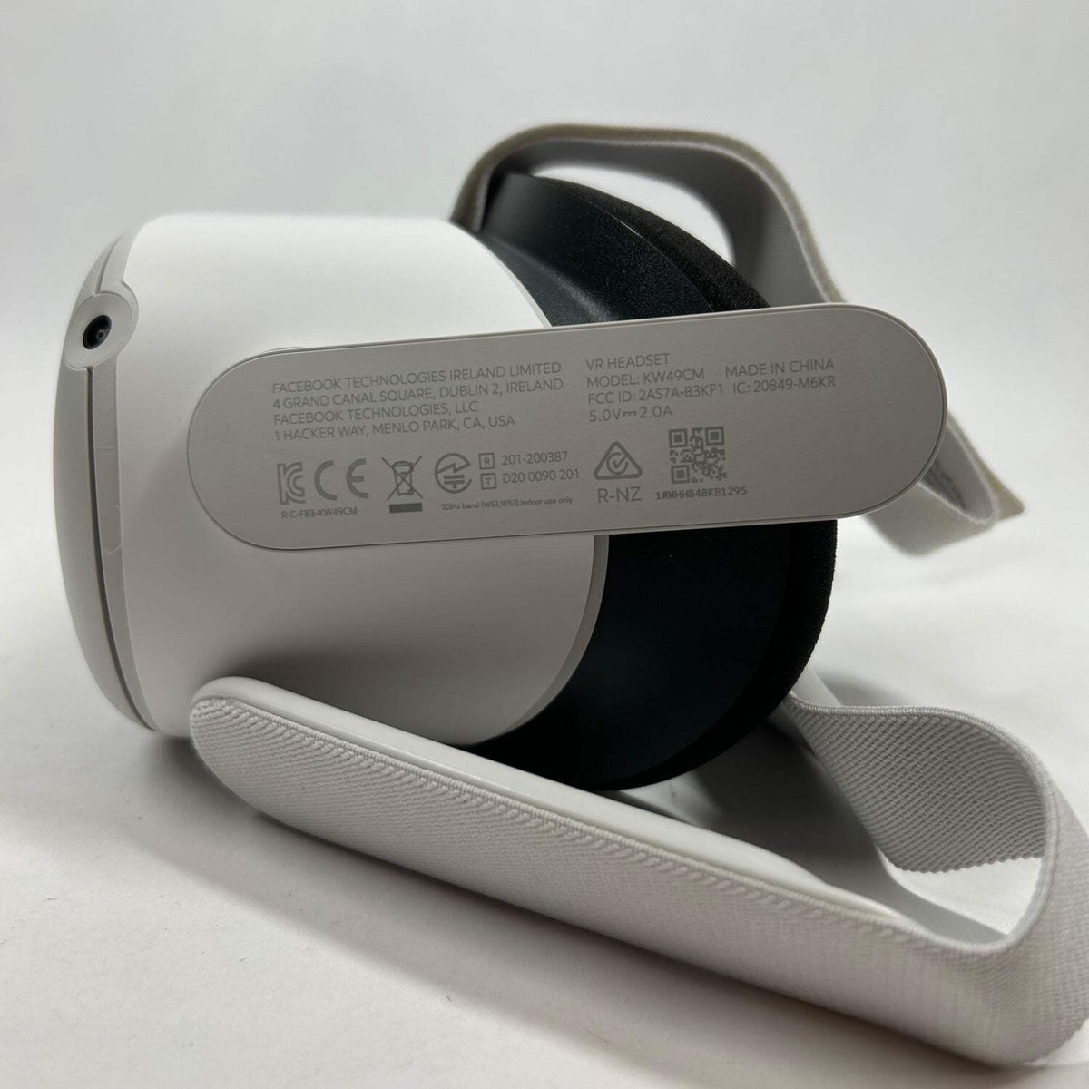 QuestPro(ワケアリ)。コントローラーなし Amazon.co.jp: GQLQR 2イン1 磁気充電ケーブル Meta Quest Touch Pro