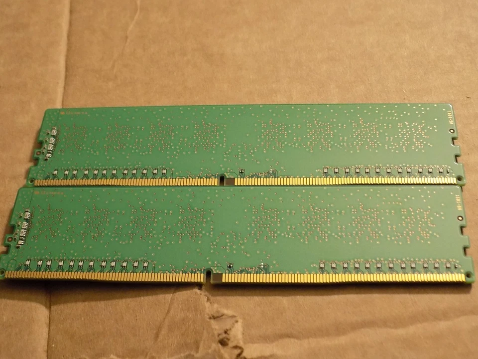 Samsung 8GB (2x4GB) DDR4 SDRAM 2133MHz Dual Channel Memory Kit M378A5143D80-CPB - Image 4 of 4