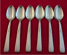 Lot Of 6 Oneida FLUTED ROSE Stainless Thor Floral USA Glossy Teaspoons