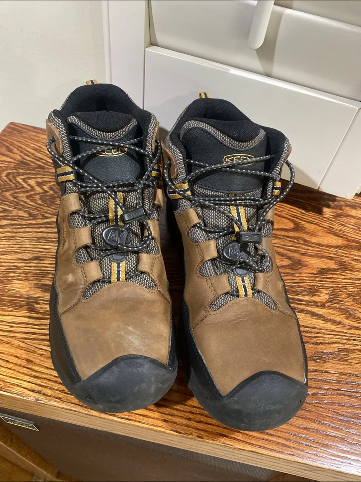 Bota impermeable KEEN Targhee Mid marrón talla 7 Y niño grande Foto 2 de 4