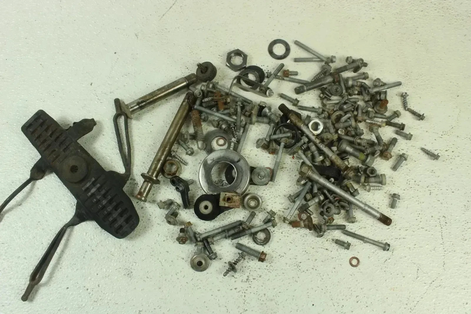 2018 Ktm 150sx Miscellaneous Bolt Kit  B4487