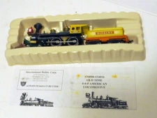 IHC HO SCALE 4-4-0 “HINKLEY” OLD-TIME AMERICAN LOCOMOTIVE – DIAMOND STACK – MIB