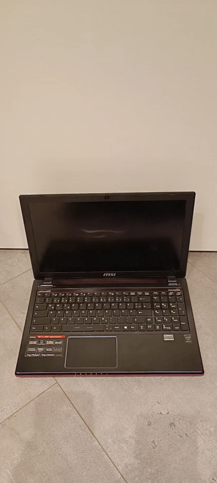 Msi MS-16GF GE60 - Core i7 - 16GB RAM 1TB HDD Windows 10 Gaming Notebook Laptop - Bild 2 von 4