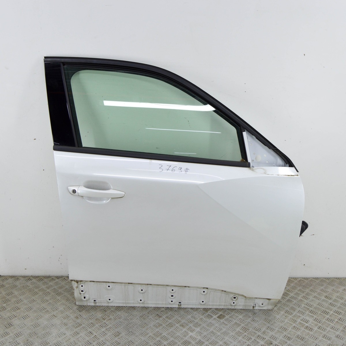 R PEUGEOT 2008 P24 Front Right Door RHD 9831047380 2020 KWE