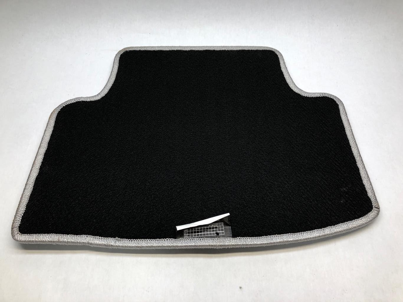 2023 Volkswagen Taos Floor Mats Set Of 4 Dealer Takeoff Black Silver
