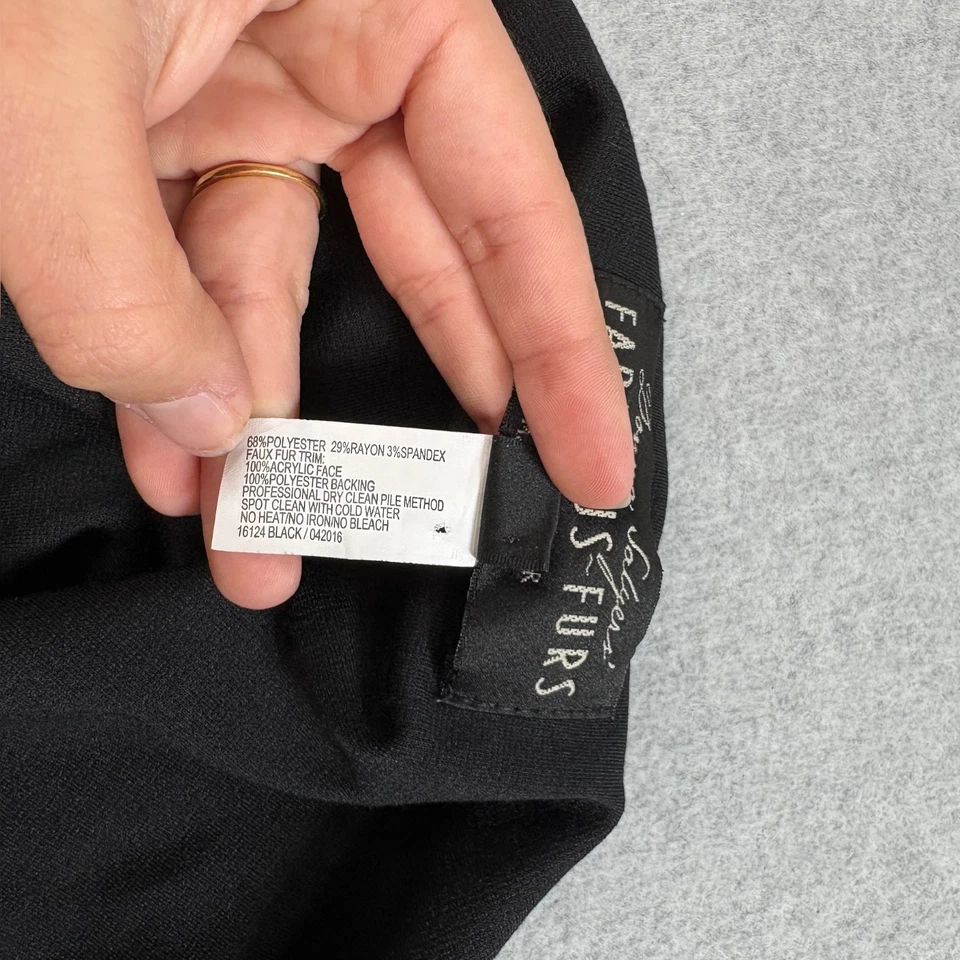 Capa Donna Salyers Fabulous Furs Mujer Negra Imitación Piel Tranquila Lujo Lagenlook Y2K Foto 3 de 4