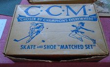 CCM MENS HOCKEY SKATES MATCHING PAIR with box SIZE 11/3/4 BOX says 1954