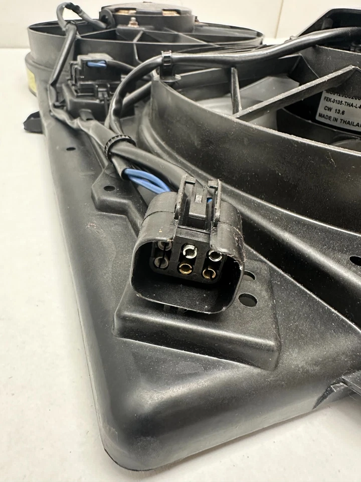 Continental Radiator Cooling Fan Assembly For 2000-2002 Ford Focus 2.0L FA70589 - Image 4 of 4