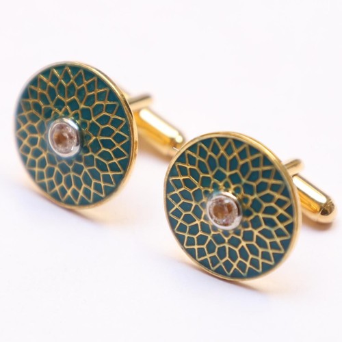 925 Sterling Silver Green Enamel Cubic Zircon Gold Plated Round Shape Cufflink - Picture 3 of 4