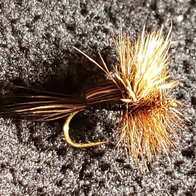 TROUT DRY FLY # 18 HUMPY BLACK CUSTOM TIED FRONTIER FISHING FLIES