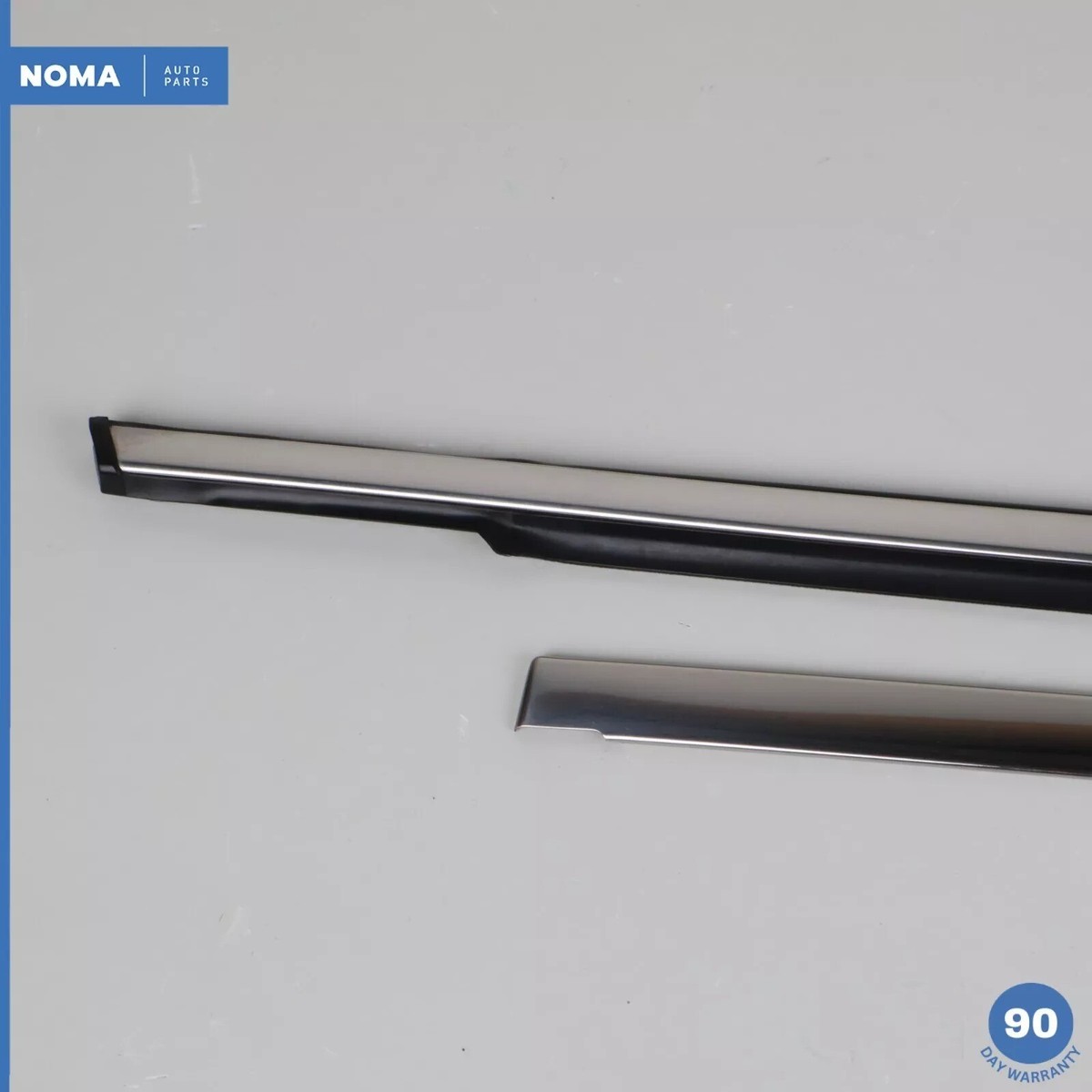 98-03 Jaguar X308 XJR XJ8 Rear Left Side Outer Door Window Molding