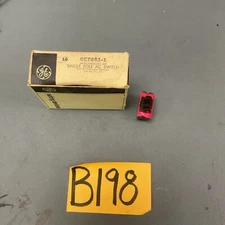 GE Single Pole Swit ch 20A,GE7651-1