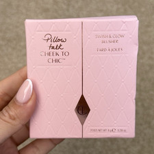 Image of Charlotte Tilbury Cheek To Chic Pillow Talk Pressed Powder Blusher 8g Glow