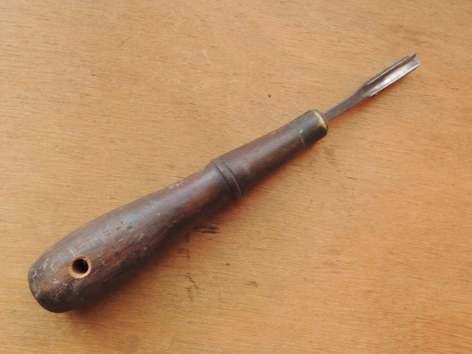 Vintage Wood Carving U-Gouge Chisel Tool Wood Handle