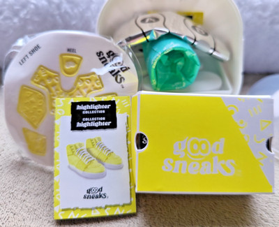 MGA Miniverse - Make It Mini Sneakers Series 1 - highlighter collection - yellow