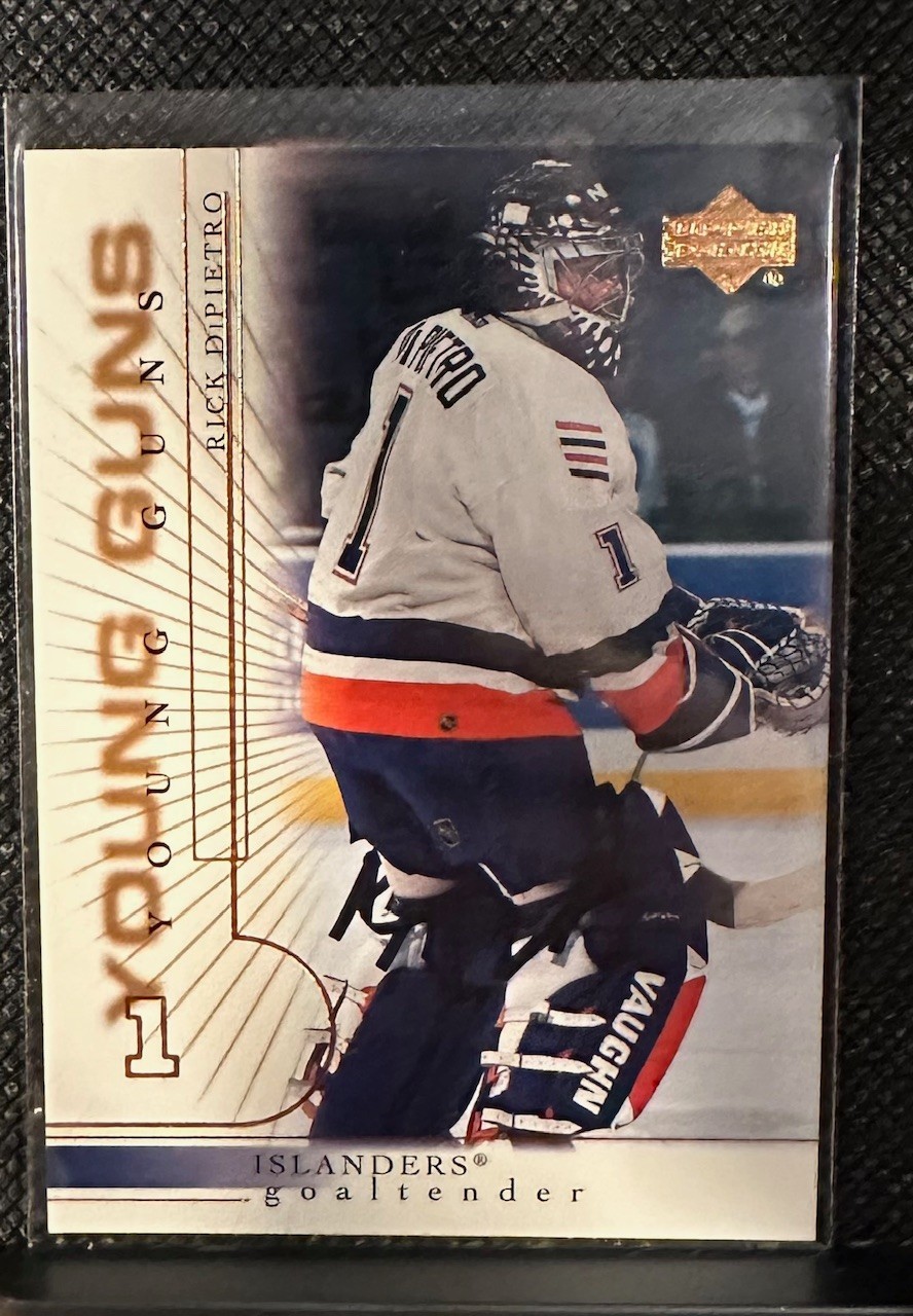 2000-01 Upper Deck #411 Rick DiPietro YG RC Young Guns Rookie New York Islanders