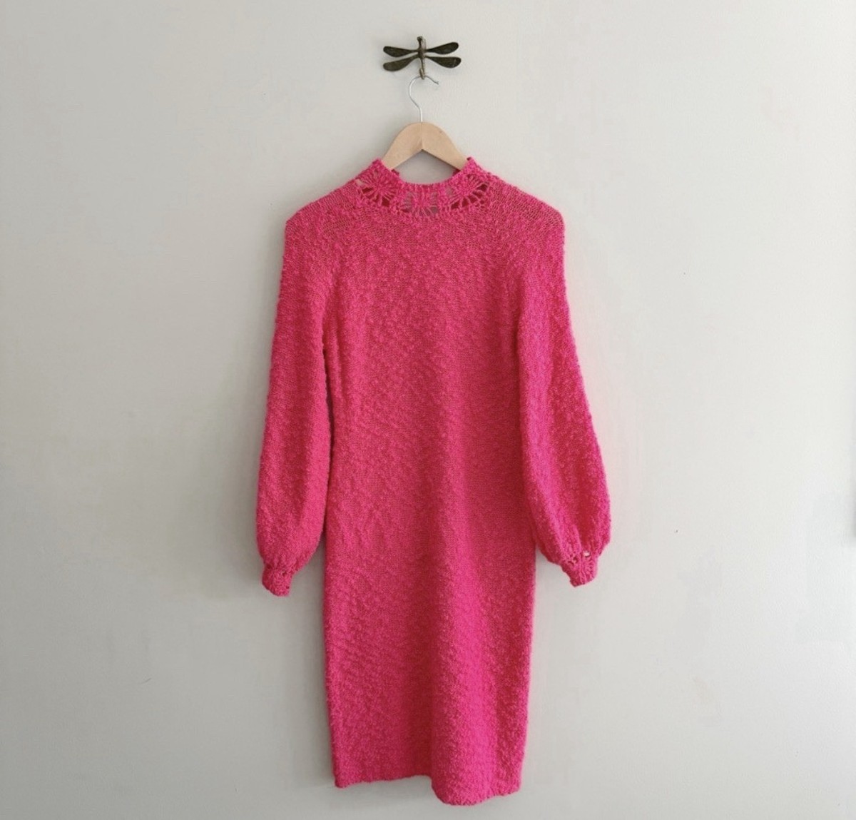 hot pink knit dress 1960s Boucle Long-Sleeve Retro Sweater Vintage Small L19138