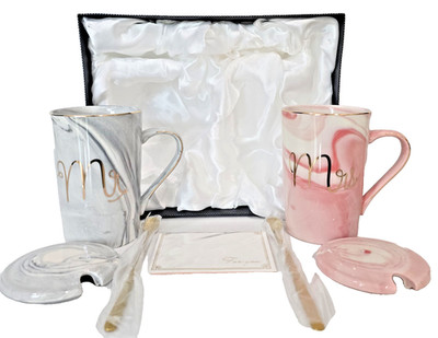Mr & Mrs Ceramic Mug Set Wedding Anniversary Gift Boxed Matching Pair
