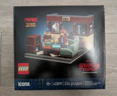 In-Hand Lego 40891 Stranger Things Squawk Radio Station GWP Limited Edition WSQK