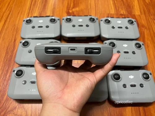 DJI RC231 Remote RC-N1 for Mavic 3/Mini 2/Mini 3 Pro/Air 2/Air 2S/Mini 4k - Picture 5 of 7