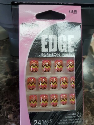Fing'rs Fashion Nails Stick On Tabs - Choose Your Design --NO GLUE !!! 31618 N37