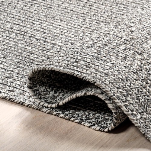 Durable 4' Round Braided Area Rug – UV Resistant for Indoor & Outdoor Spaces - Picture 6 of 9
