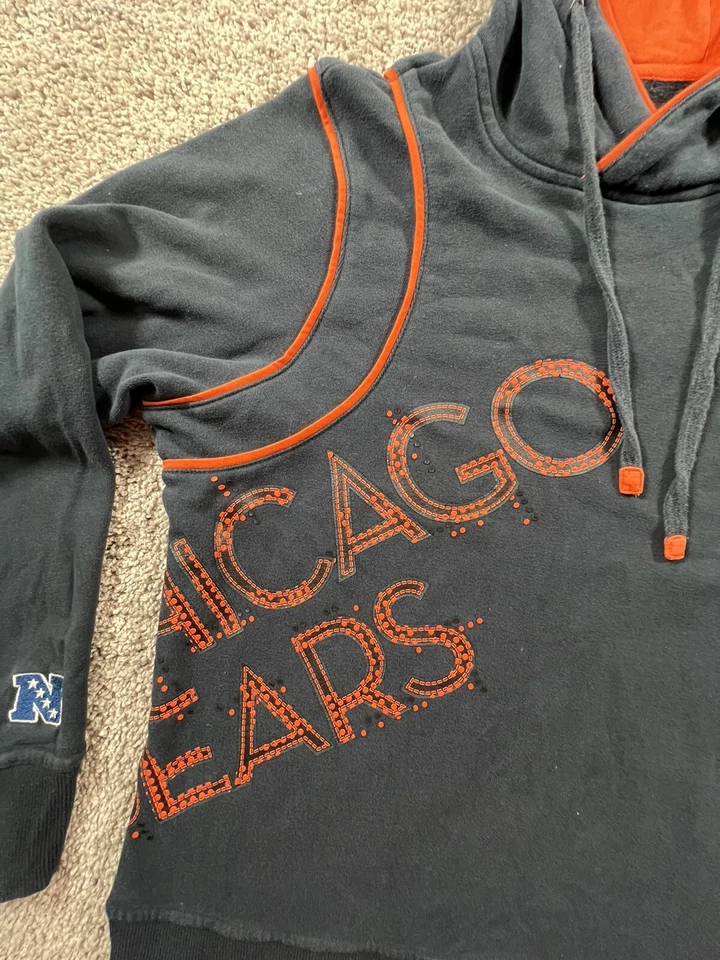 Chicago Bears Women’s Large Blue Logo Hoodie Sweater Pullover - Image 3 of 4