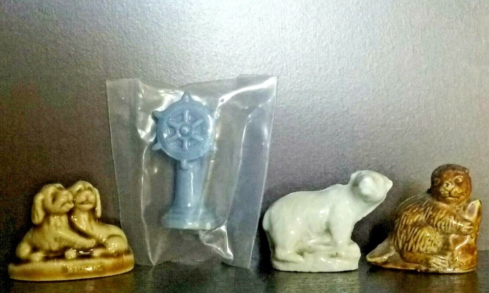 Pet Shop PUPPY Beaver Bear Nautical FIGURINE Animals Wade England Red Rose Tea