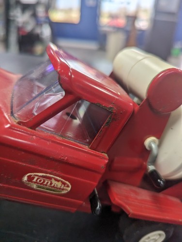 1960's Tonka Jeep Cement Mixer Truck Pressed Steel Red USA Works - Picture 10 of 12