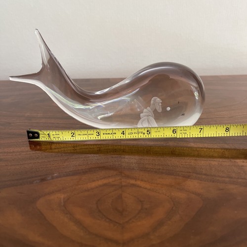 Kosta Boda Jonah and The Whale Signed Crystal Paperweight 92420 - Picture 9 of 9