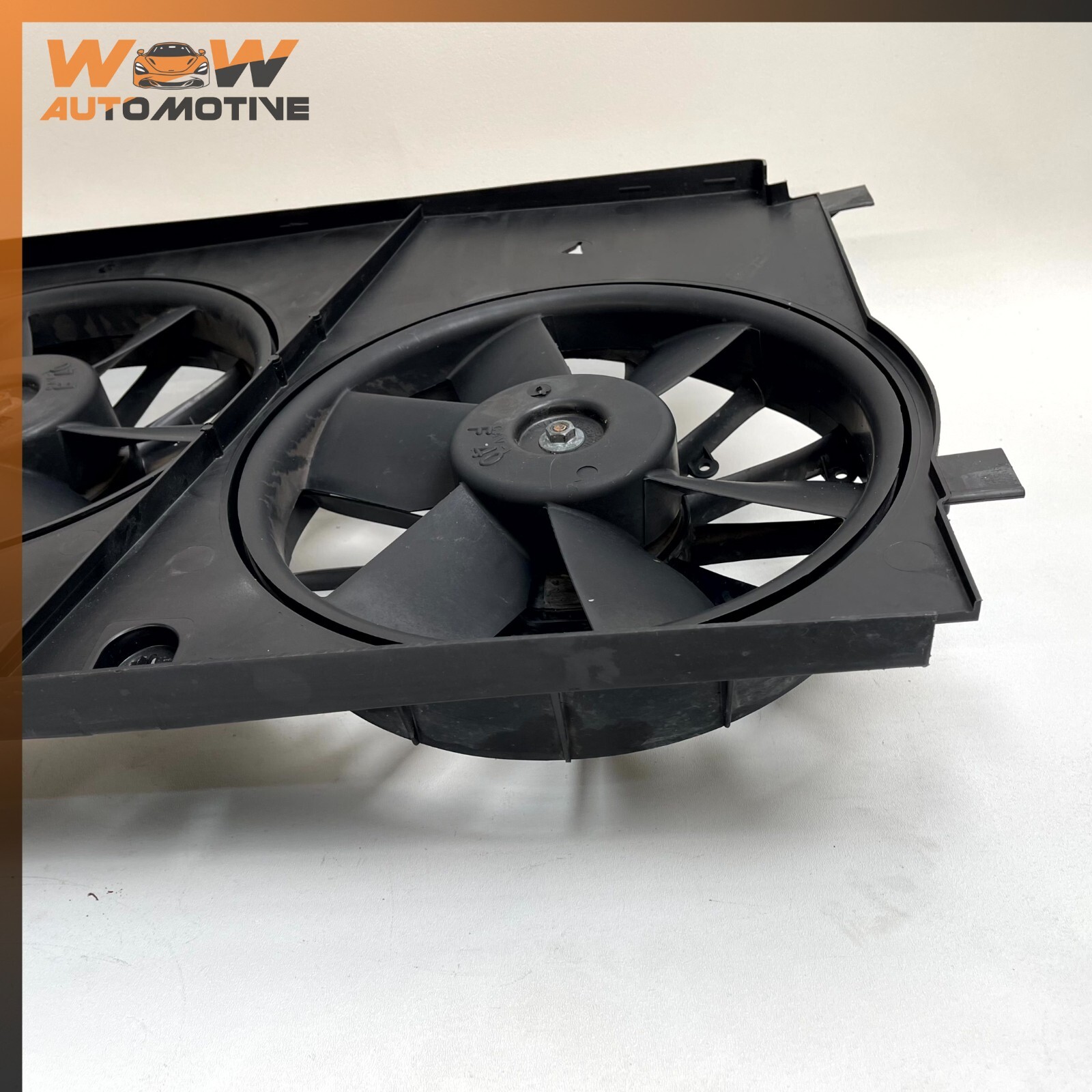 1998-2004 C5 Corvette OEM Electric Cooling Fan Assembly 24001282  