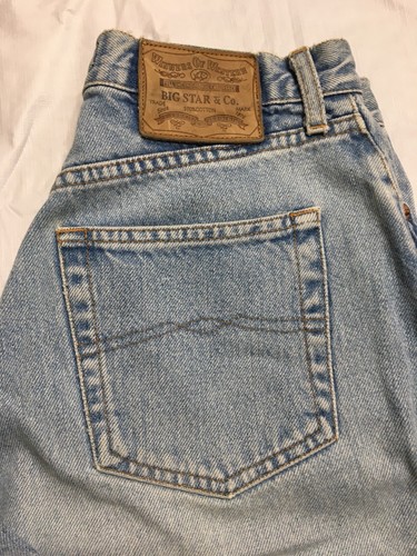 27X30 Light Wash Tapered Leg 