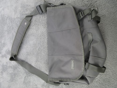 Timbuk2 Messenger Bag Gray 18" Laptop Shoulder Strap Men Travel Nylon Commuter