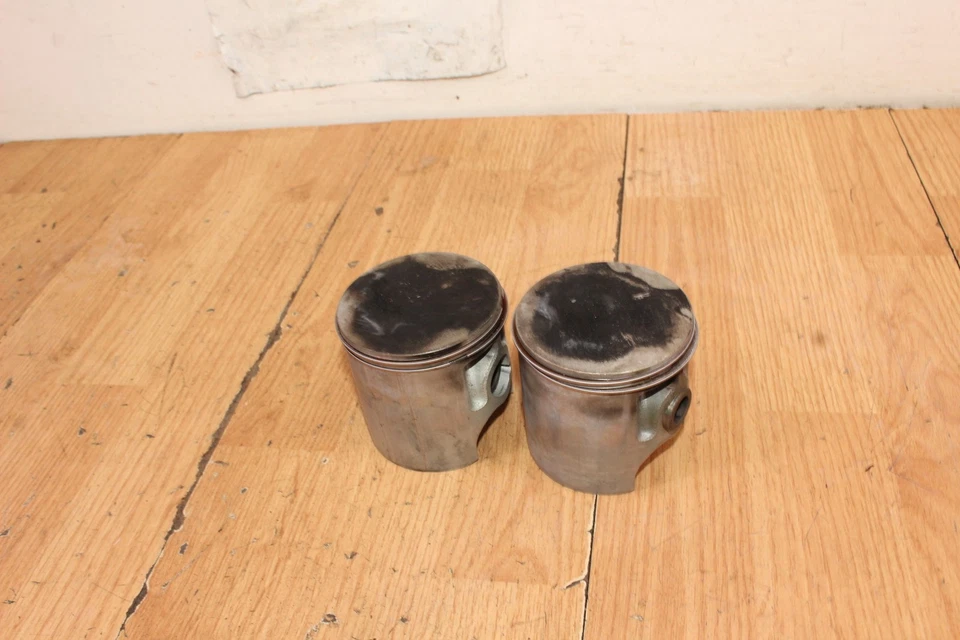 1994 up Yamaha V-MAX 600 Left & Right Piston Std PAIR - Image 4 of 4