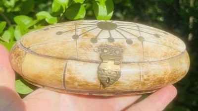 Handcrafted in India Vintage Camel Bone Hinged Oval Trinket Box Owl Latch
