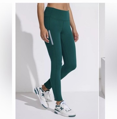 MONDETTA Cold Gear high waisted, active Legging NWT Size M