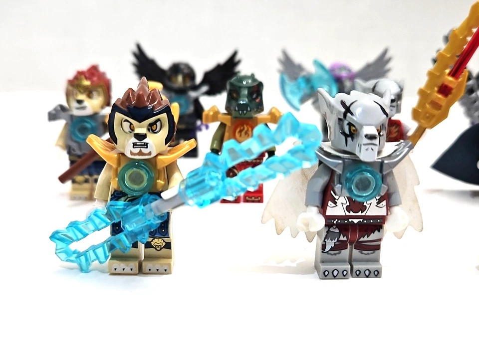Lego Legends of Chima Minifigura y Lote de Accesorios - 12 Figuras de Animales con Armas Foto 2 de 4