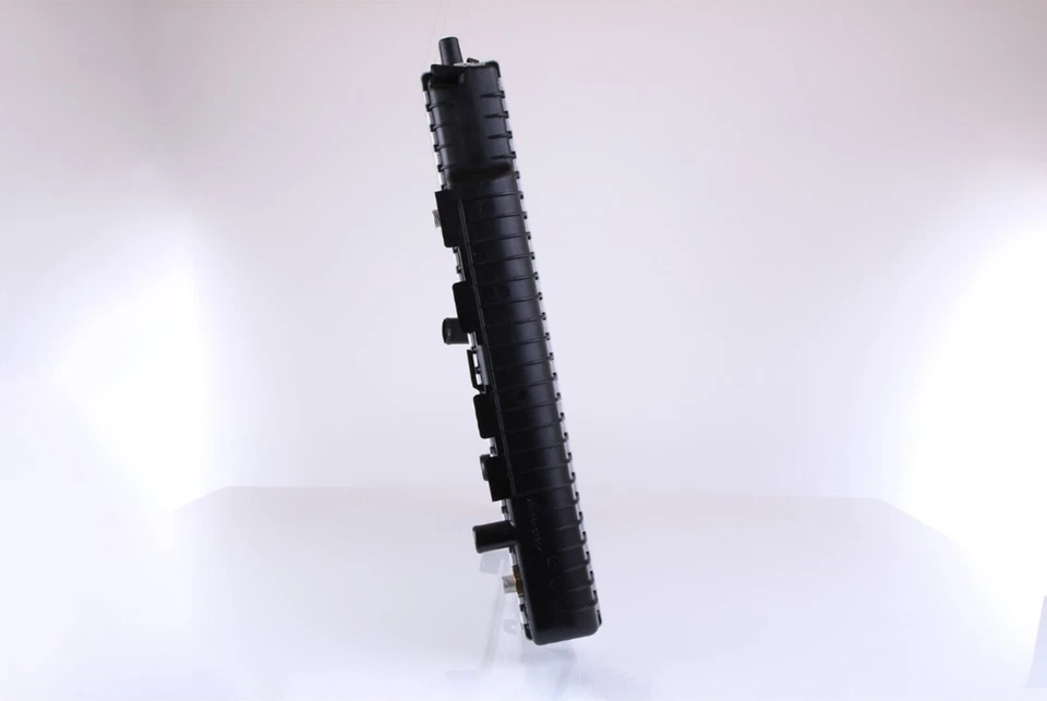 Radiador aluminio/plástico Nissens 62746A para Mercedes W140 300SE S320 SWB LWB Foto 4 de 4