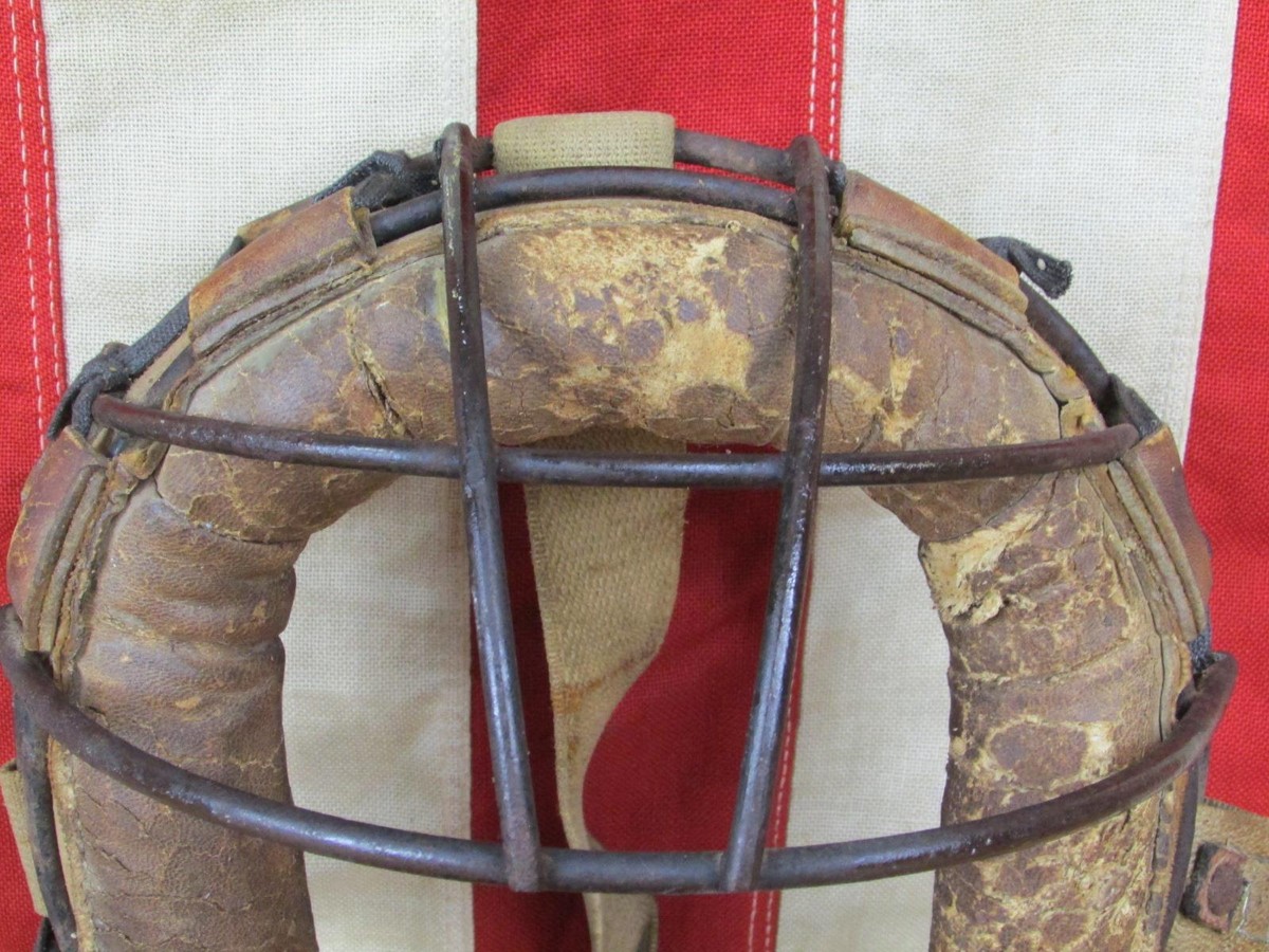 Masque De Catcher Baseball Vintage 1940 - Acier Et Cuir - Pour Collection