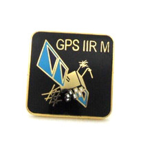 Vintage LOCKHEED MARTIN GPS IIR M Pin Satellite Aviation Aerospace Badge Award