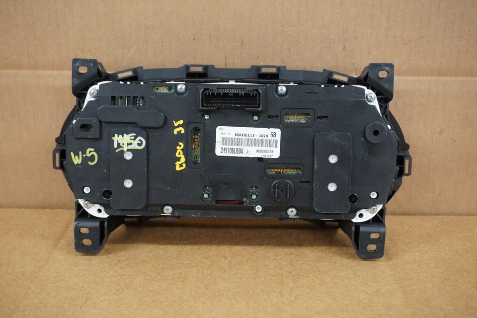 Nissan Sentra 2020 cabezal de instrumento velocímetro medidor panel fabricante de equipos originales sin usar millas Foto 2 de 4