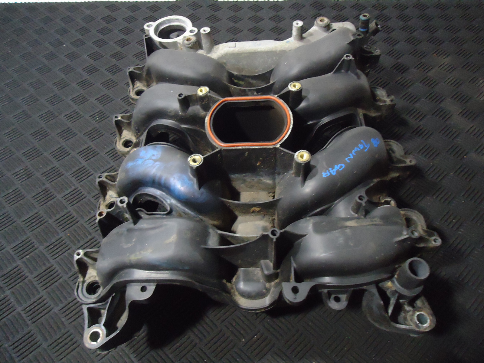 2008 LINCOLN TOWN CAR INTAKE MANIFOLD eBay
